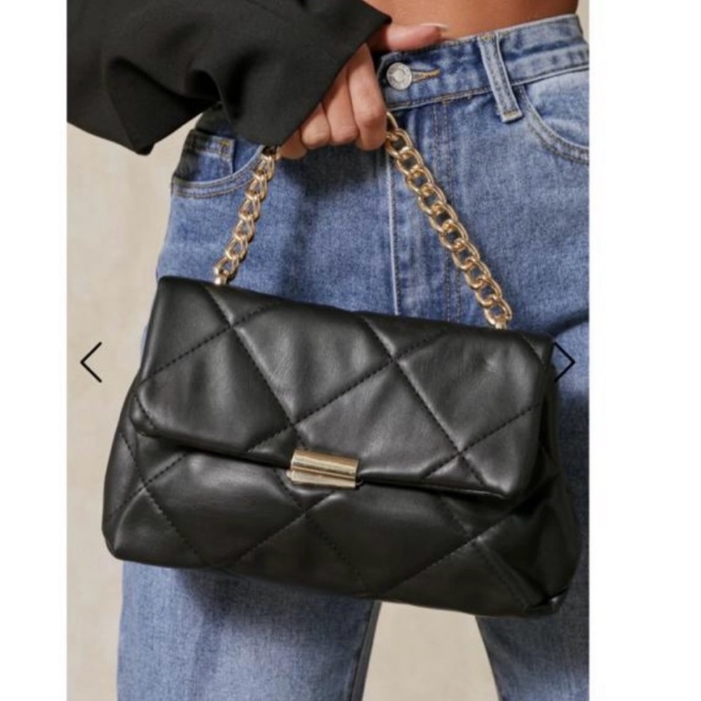 Black Quilted Hand Bag - Picture 3 of 14